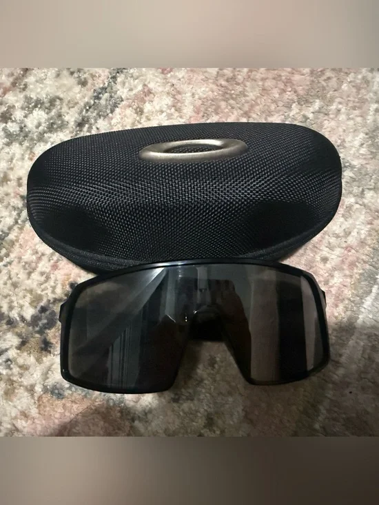 Oakley Prizm Sutro Sunglasses
