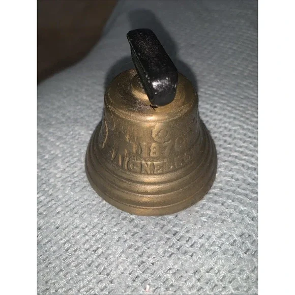 VINTAGE 1878 Saignelecier Chantiel  Fondeur Brass  Bell Unique Cow Bell