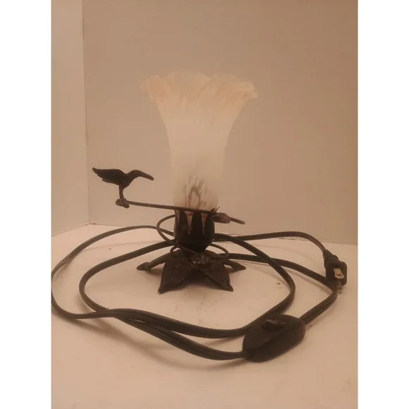 Tiffany Style Trumpet Lily Lamp Solid Brass W/Pale Pink & White 8