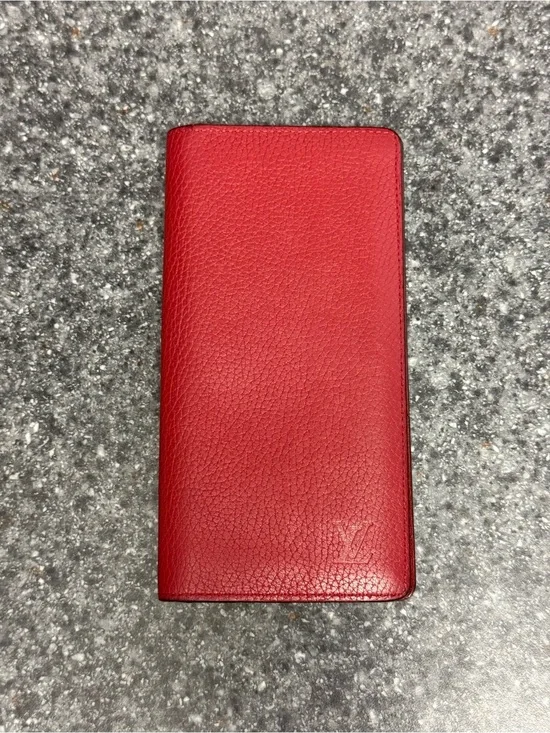 Auth Louis Vuitton Red Taurillon Leather Long Bifold Brazza Wallet Men’s/Unisex