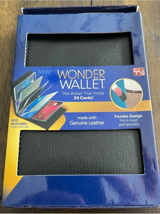 Wonder Wallet Unisex Slim RFID Blocking Leather Holds 24 Cards New In Open Box