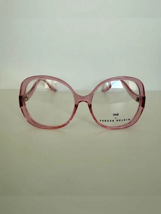 NEW!! MO women pink eyeglasses European brand Retail 350$