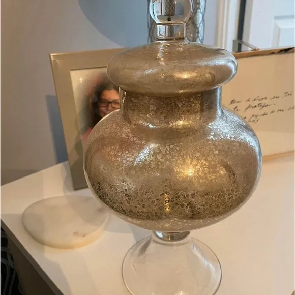 Apothecary Speckled Glass Jar with optional spring light