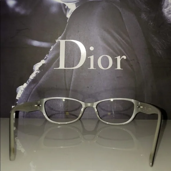 Wilson MA West Side eyeglasses 50-17-135‎
