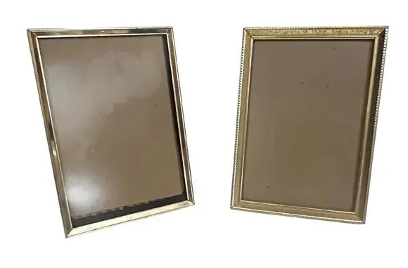 Vintage Brass Photo Picture Frame Set of 2 Easel Hollywood Regency 5x7” Gold