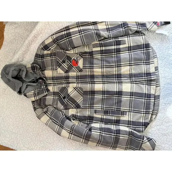 Cleveland Browns NFL Men's Plaid Utility Jacket with Hood Size Medium‎