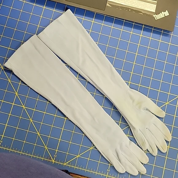 Vintage Pale Blue Ladies Long Gloves 26