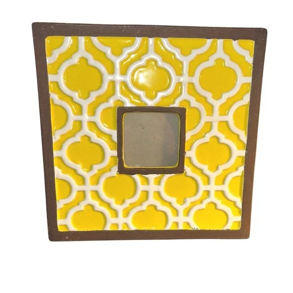 Yellow White Geometric Quatrefoil Ceramic Photo Frame Transpac Import 8