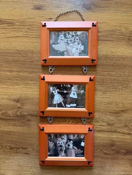 Disney Parks wood picture frames 3 4x6 Mickey & Friends Hanging charms links