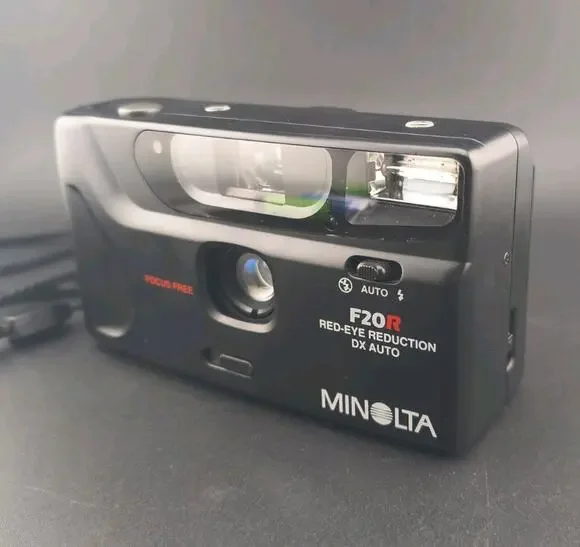 Vintage Minolta F20R 35mm Point & Shoot Camera Tested