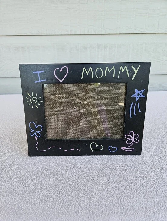 I Love Mommy Chalkboard Photo Frame 5x7 Horizontal Child Writing Mother's Day