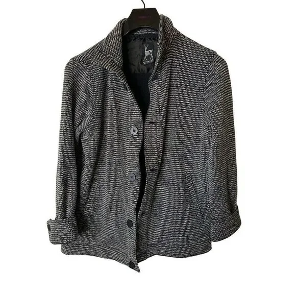Kane and Unke jacket size medium