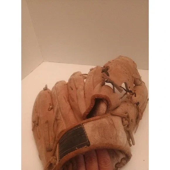 Vintage Leather Baseball Glove
