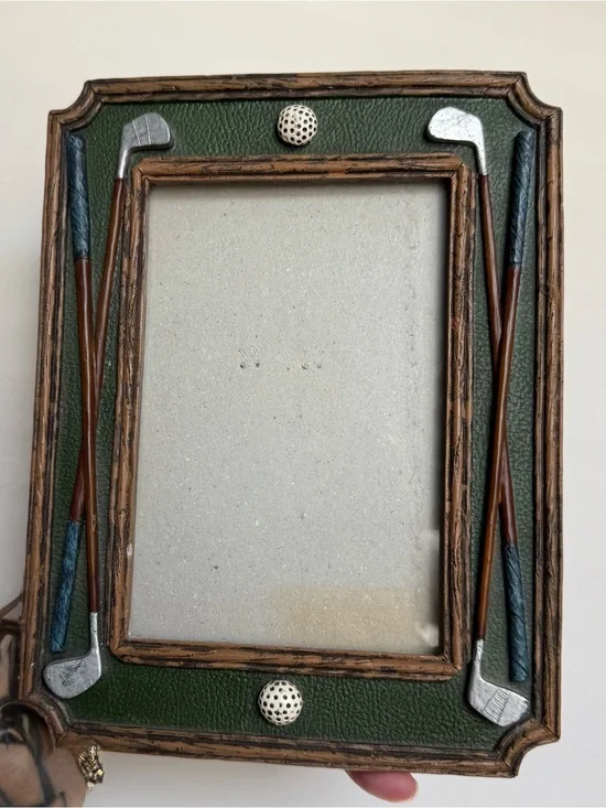 Golf Ball and Clubs Frame - Holds 4