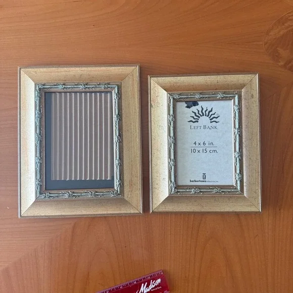 Harbor Town‎ Left Bank Picture Frames 4x6 and 5x7 Gold Ornate Set of 2