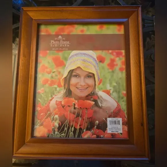 Classic Brown Wooden Photo Frame 10 X 8 NWT