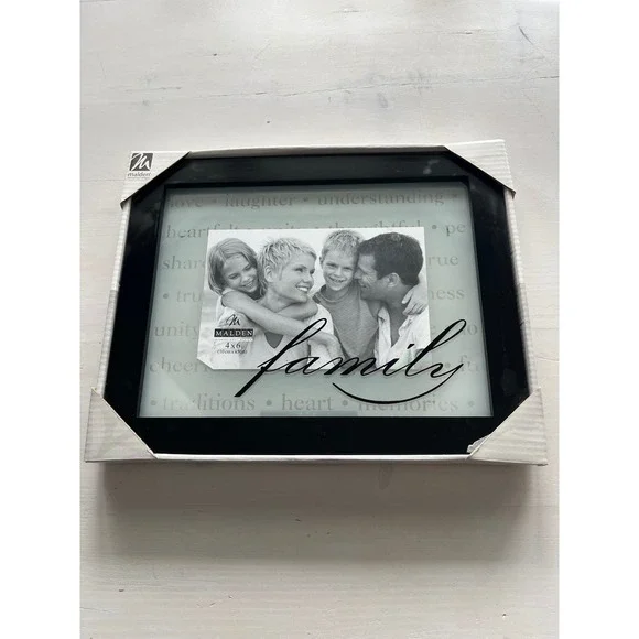 Malden‎ Family Picture Frame Black Tabletop or Wall Mount 4x6