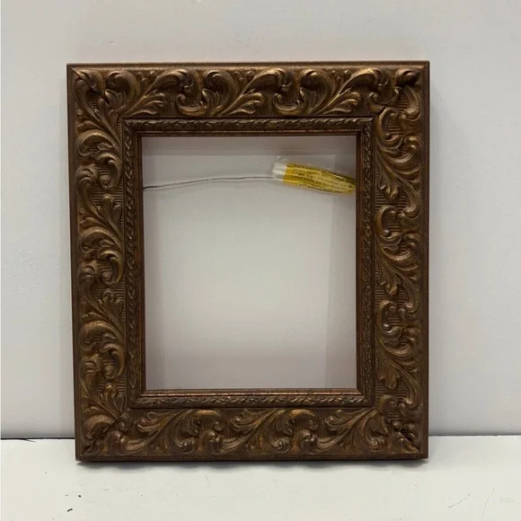 Wooden picture frame without glass