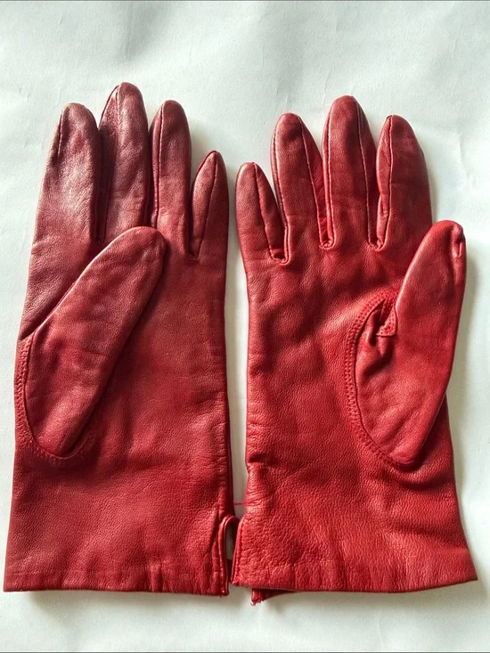 **Vintage 80s** Women’s Super Soft Leather Dark Red Gloves