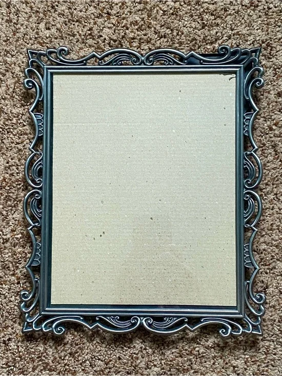 Ornate Decorative Picture Frame in Antique Silver