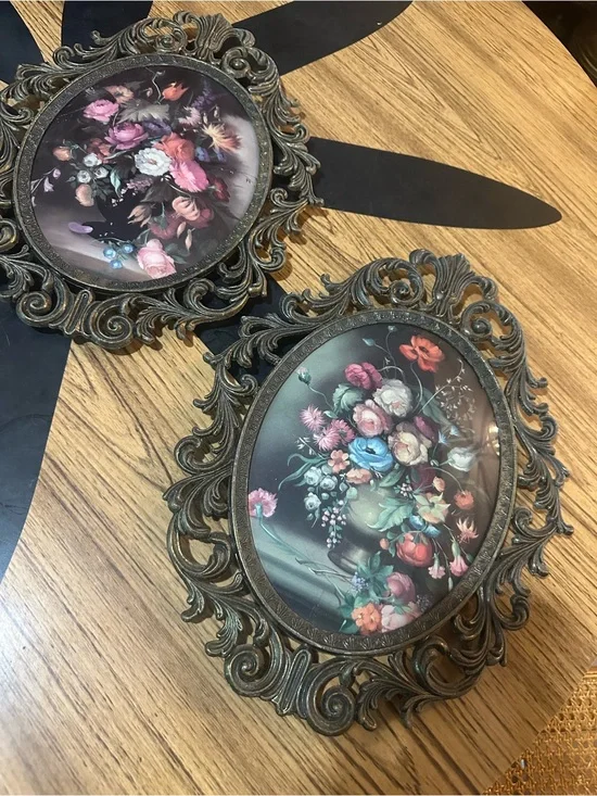 Vintage Ornate bubble glass picture frames - convex glass