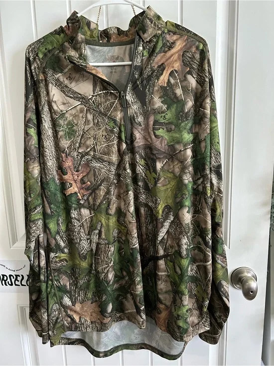 Men's Camo Quarter-Zip Pullover