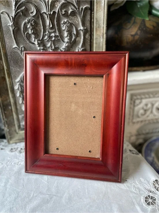 Wood frame cherry brown 5x7