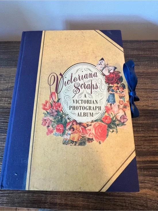Victoriana Scraps-A Victorian Photograph Album Book 1995 England