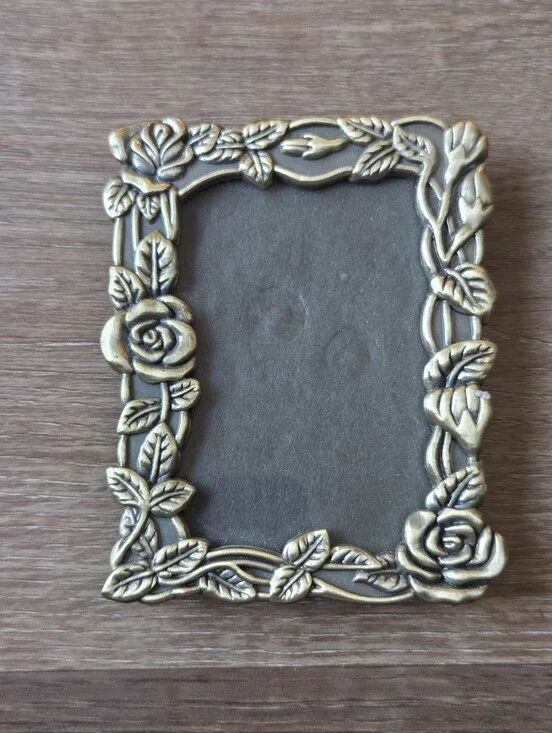 Small Vintage Bronze Gold Victorian Style Roses Ornate Picture Frame. Has glass
