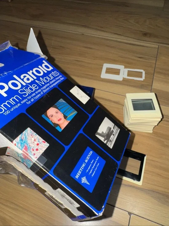 Polaroid 35mm Slide Mounts MOSTLY FULL Around 28 Frames and more snapbacks insid
