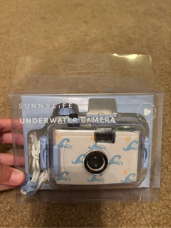SUNNYLiFE Reusable 35mm Underwater Film Camera Sammy The Seagull Blue Wave NEW