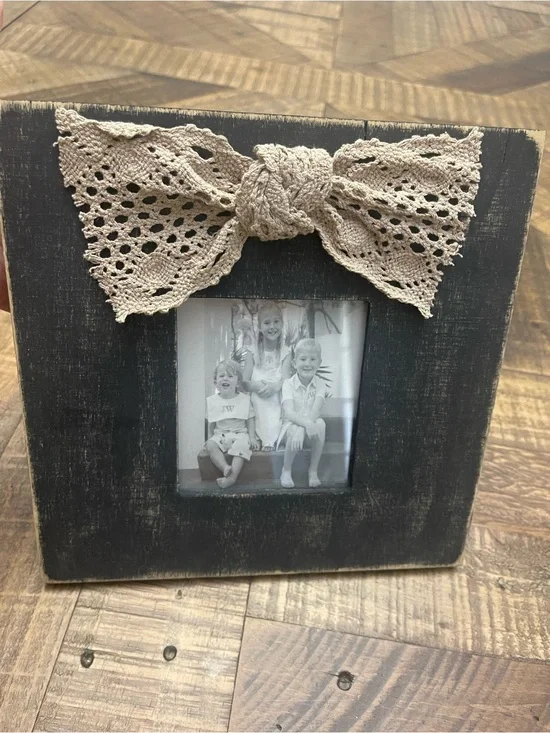 Southern With Grace Distressed Black Wood Picture Frame with Lace Bow