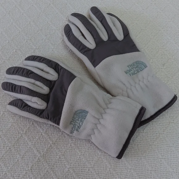 The North Face Women's Denali Winter Thermal Gloves White Pache Gray XS/TP