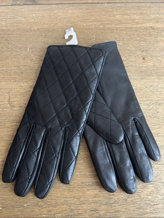Merona Quilted Sheep Leather Gloves in Black Color. Brand New. Size L/XL.