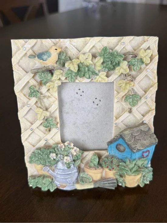 Floral Birdhouse Decorative Photo Frame - Cream and Blue