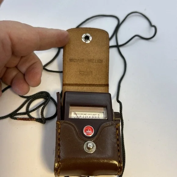 VINTAGE WALZ CAMERA Micro-Meter LIGHT METER WITH LEATHER CASE