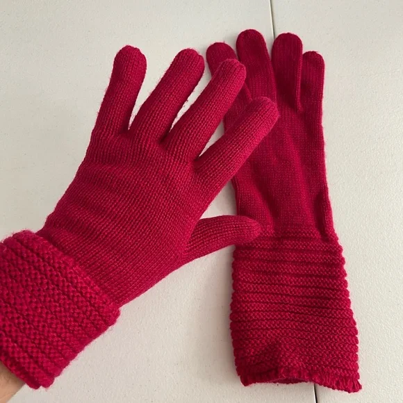 EUC women’s pink soft knit foldable‎ warm winter gloves one size