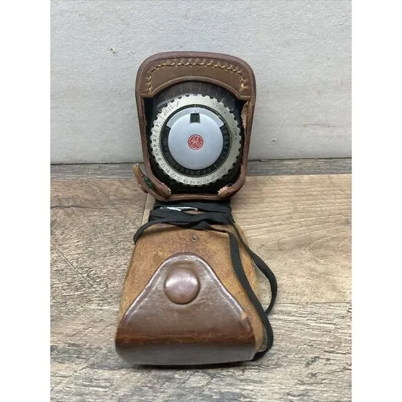 Exposure Meter General Electric Type PR-1‎ w/ Leather Case