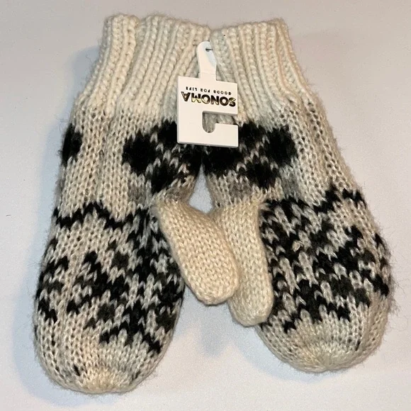 NWT The Supercozy Mitten by Sonoma​