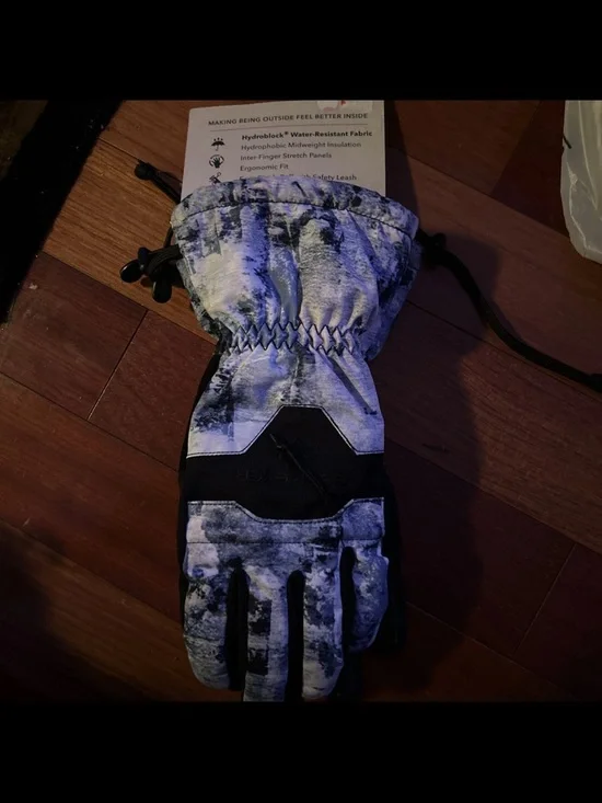 NWT women’s Obermeyer Water-Resistant Winter SKi Glove Sz L $65