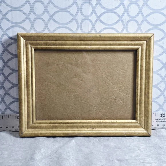 COMING SOON Vintage Gold Gilt Picture Frame 6x9 Distressed Ornate Classic