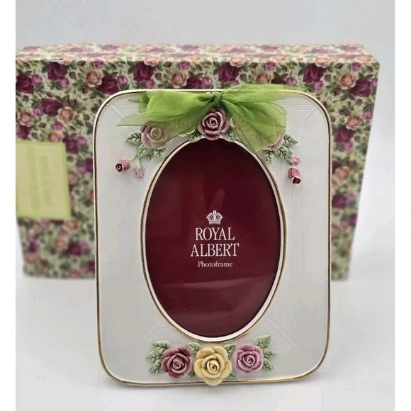 Royal Albert 8 Inch Rectangular Frame Old Country Roses New In Box Collectible