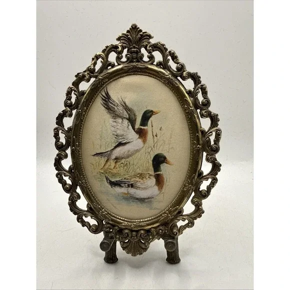 Vintage Quilt Duck Picture On Stand Ornate Oval Gold Metal Picture Made Italy