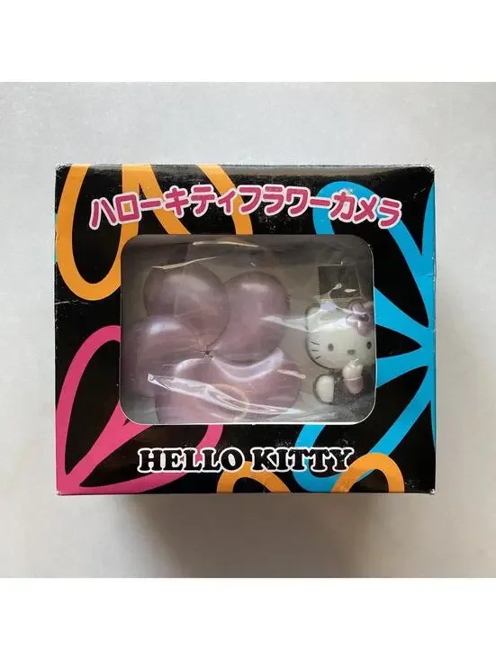 Japanese Sanrio Hello Kitty Flower Petals 35mm Film Toy Camera Novelty Gift