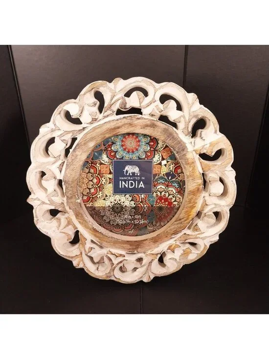 White Round Scrollwork Frame 4