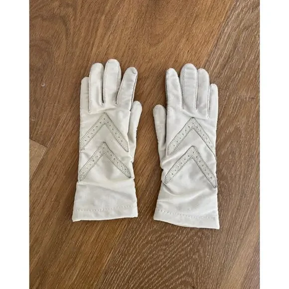 Vintage 80s Isotoner Beige Bone Leather Driving Gloves