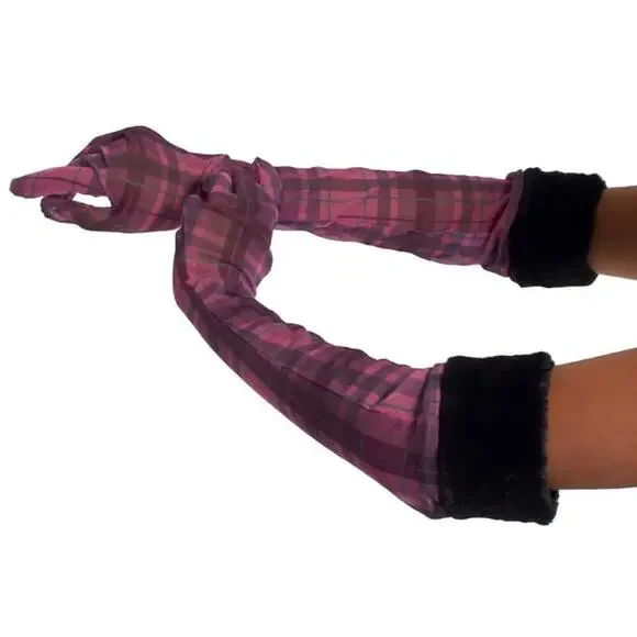The Ragged Priest Icon Mesh Gloves in Pink, Size OS​​​