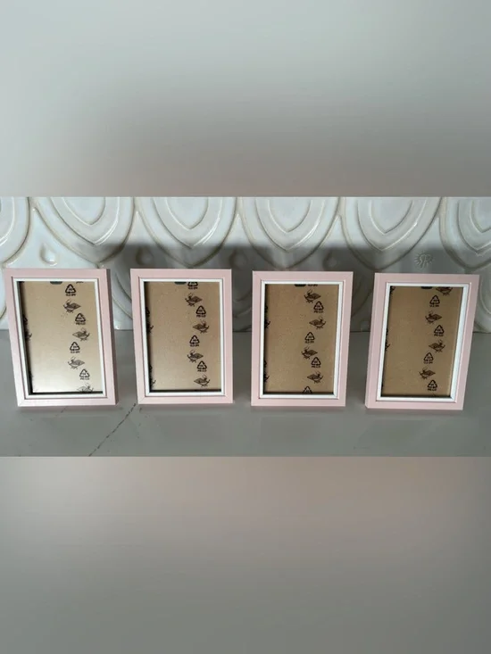 Pink Photo Frame Set