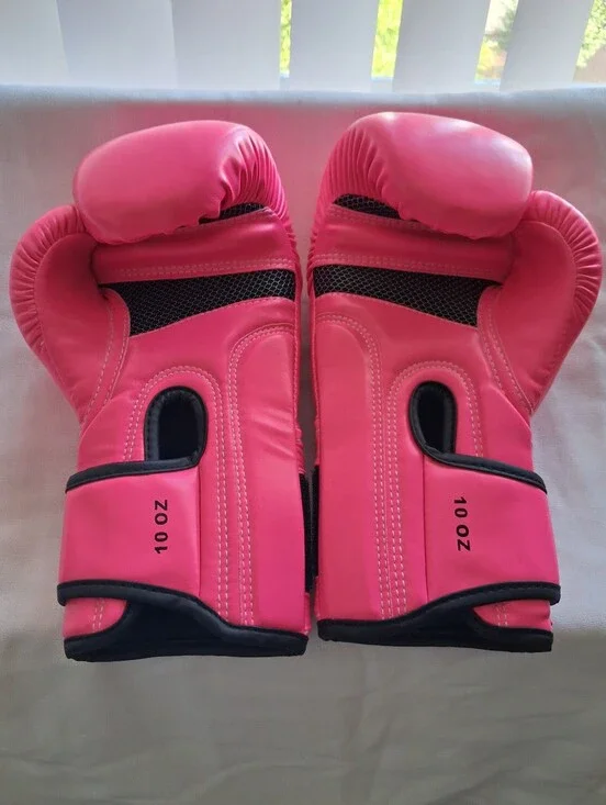 Hot Pink 10 oz Boxing Gloves