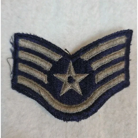 Pair Of US Air Force Staff Sergeant Enlisted Rank Patches USAF INV15119